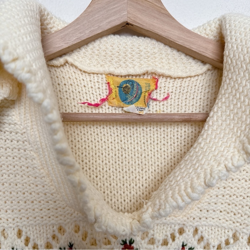 Beewear Womens Small Vintage Open Crochet Ivory Floral Collar Sweater - Picture 12 of 15